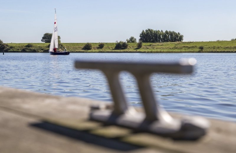 Vakantiepark in Hoek met jachthaven