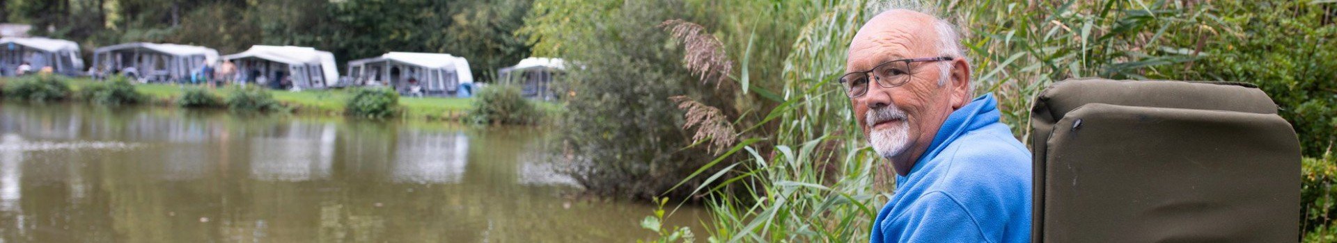 Camping met visvijver