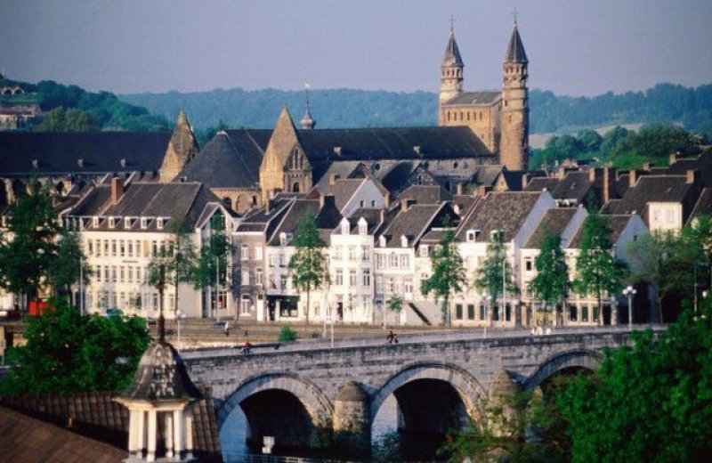 Maastricht1