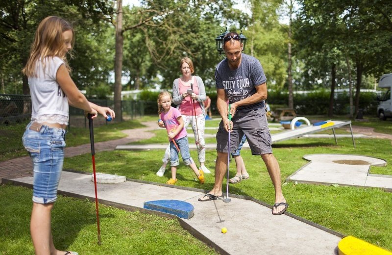 Midgetgolf op Vakantiepark Brugse Heide