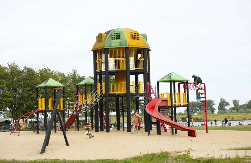 Oostappen vakantieparken marina beach zeeland 3